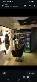 Fully furnished salon available on Rent in Andheri east near rly st.
