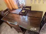 4 seater dinning table for sale