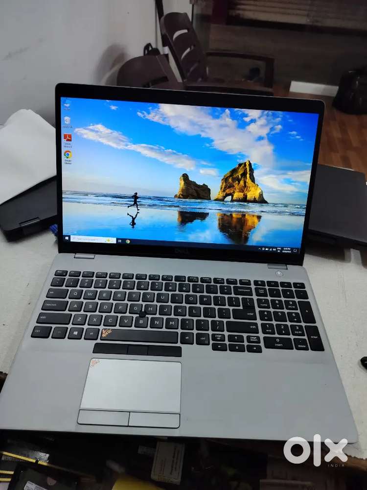 Dell i5 and i7 Touch screen laptop