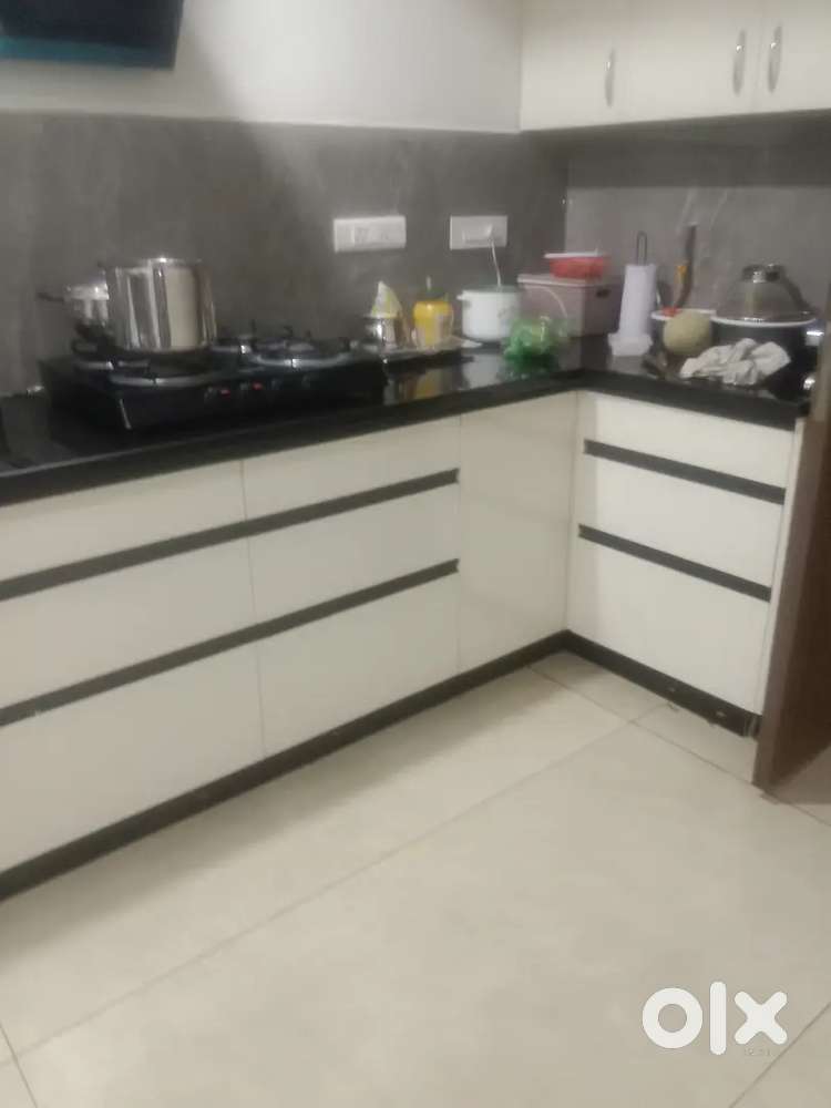 Cooking cheyataniki vanta manishe kavalli