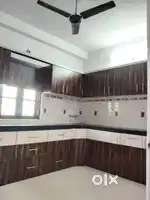 5BHK SEMI FURNISHED DUPLEX COVERD CAMPUS FOR SALE