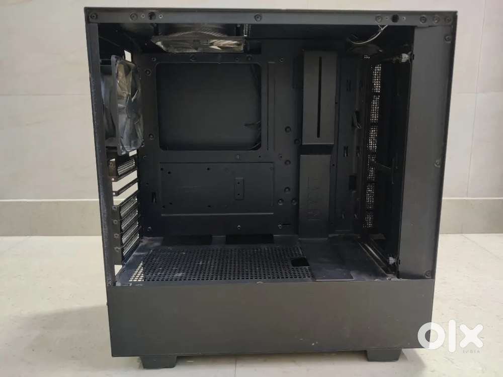 Pc cabinet nzxt h500i
