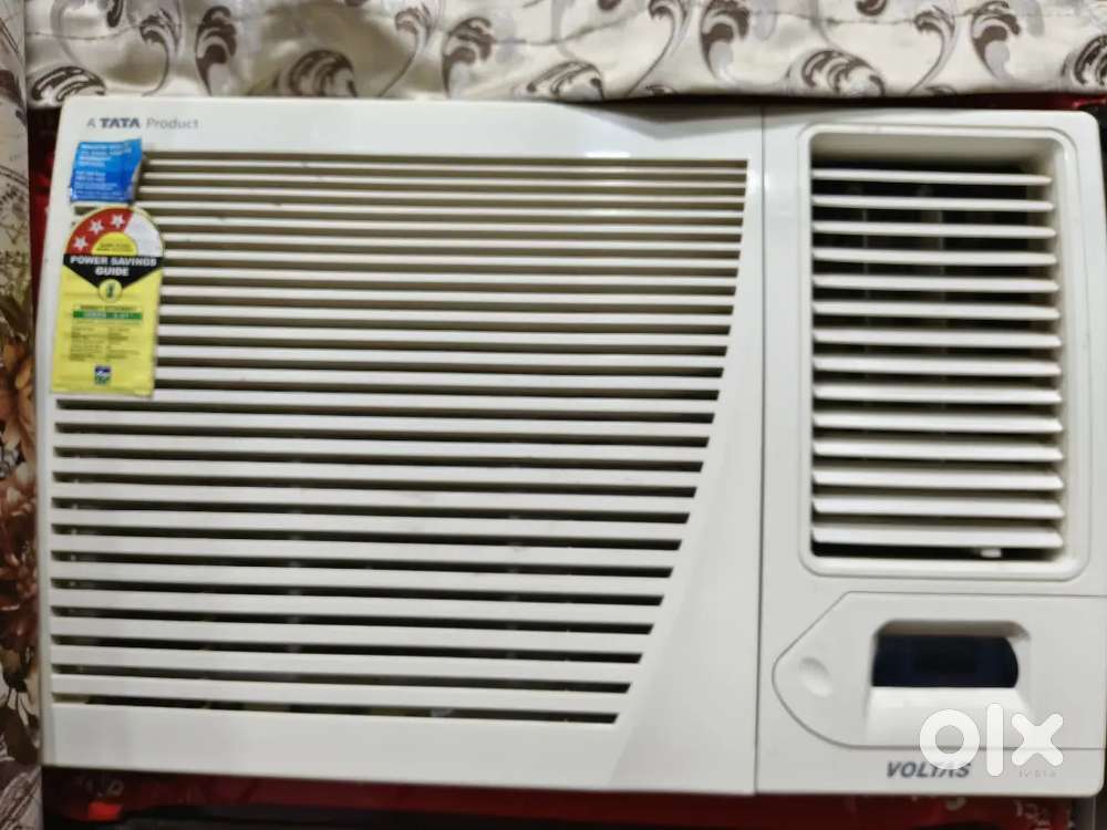 Window AC in excellent condition