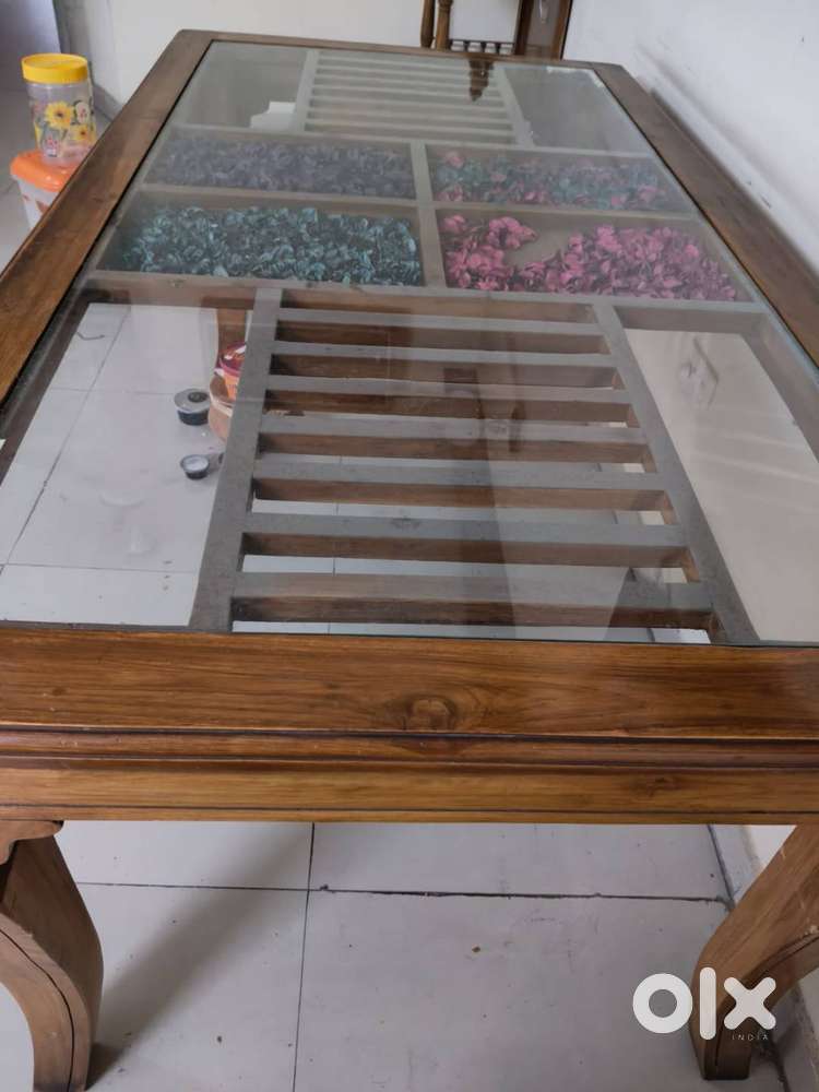 6 Seater Dinning Table and 2 computer table