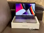 MacBook Pro M1 – Original, Low Cycle Count, 92% Battery