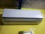 Daikin 1.5 ton AC new condition 1/5 years old
