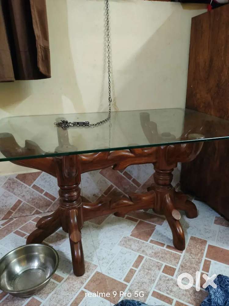 Want to sell my table n dressing table