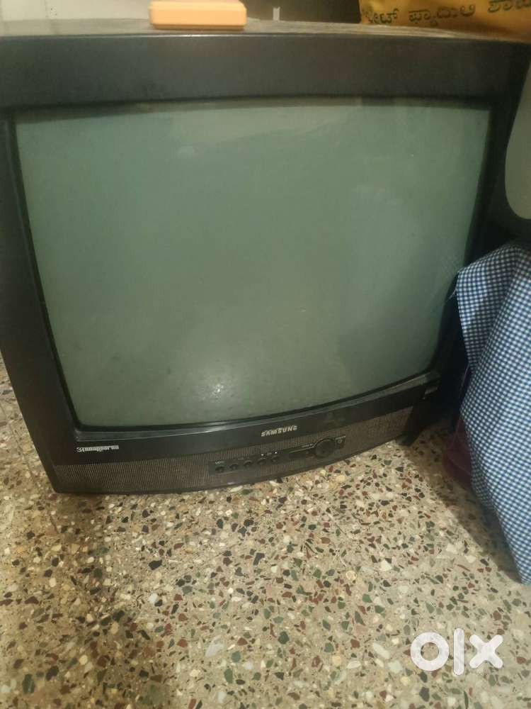 Colour tv good condition