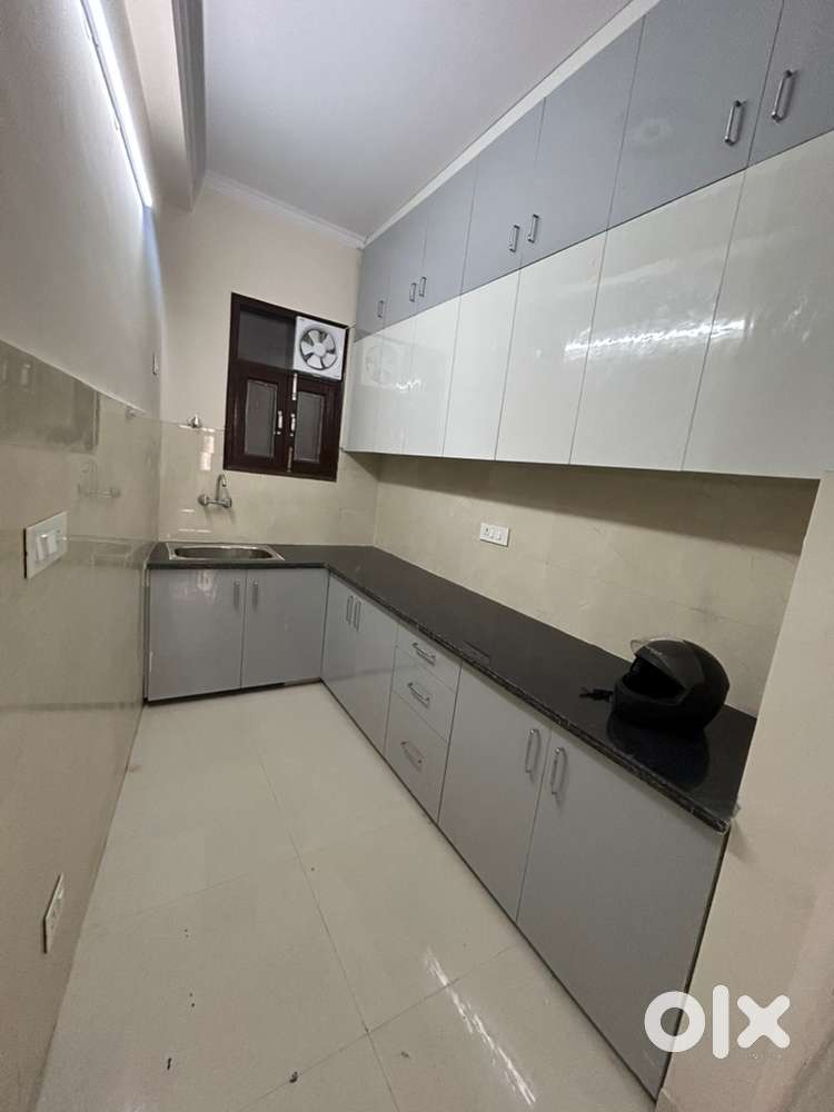 1BHK brand-new flat for rent in Chattarpur near Metro Station