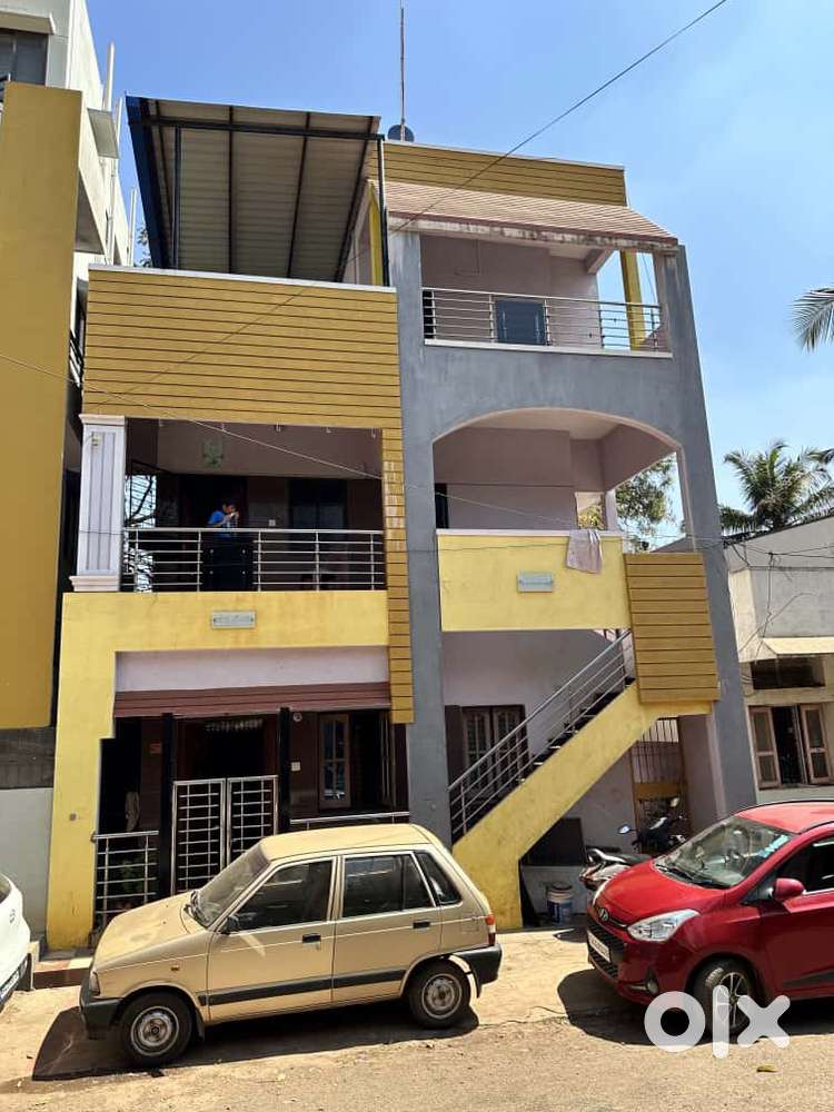1 BHK Rent Semi-Furnished  8000 Rent