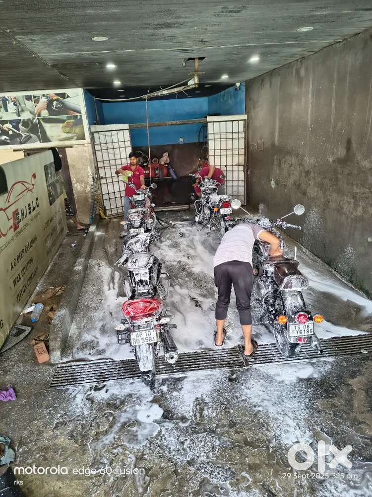 Wanted car wash boys