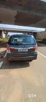 Toyota Innova 2012 Diesel 150000 Km Driven