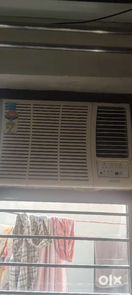 1 Ton Window AC Voltas