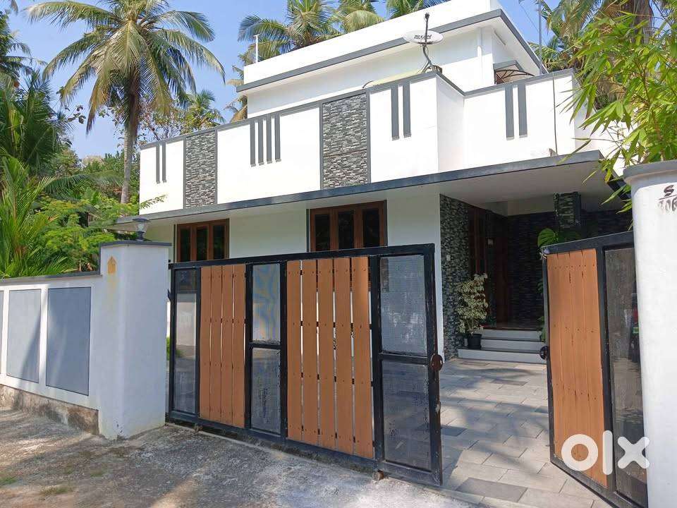 3 beds 3 bathrooms – House