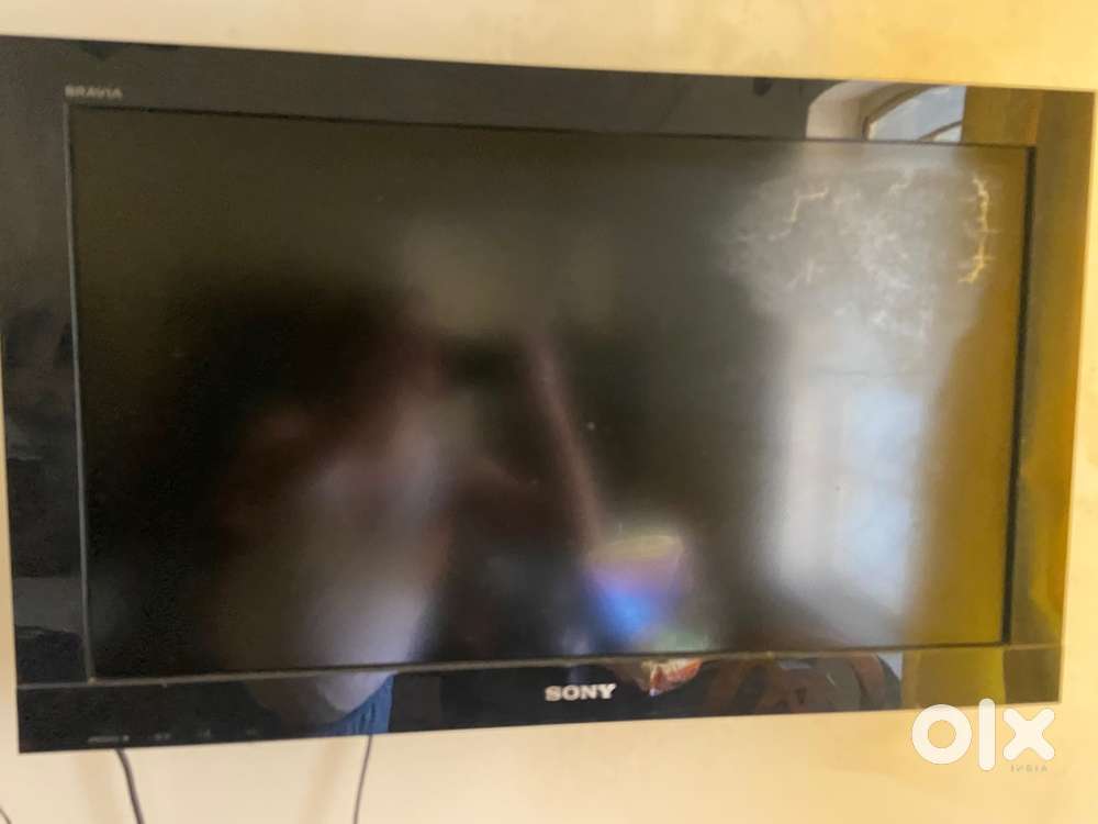 Sony bravia LED TV