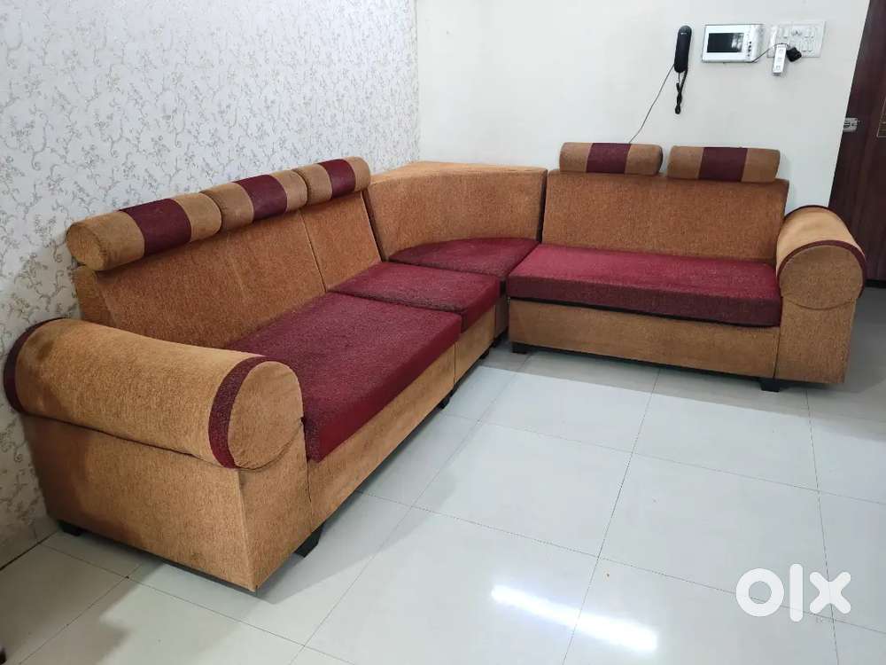 6 seater Sofa Set with Tea Table for sale