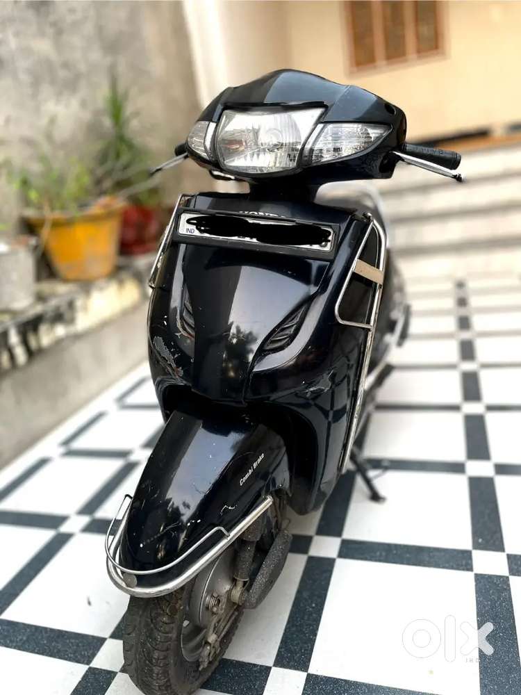 Honda Activa 3G black