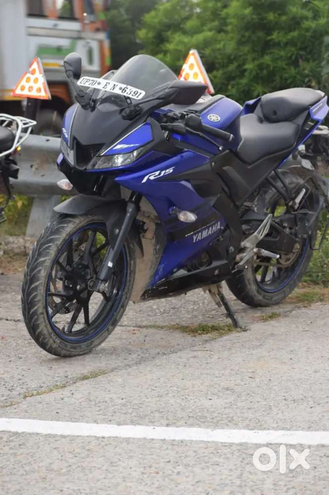 Yamha r15 v3