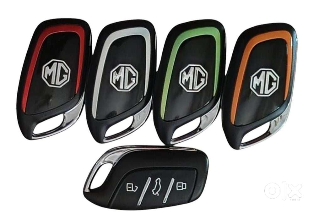 Photoshop or corel draw freshers or designers