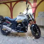 Mahindra Mojo