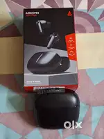 Boat airdopes, un-used, brand new condition