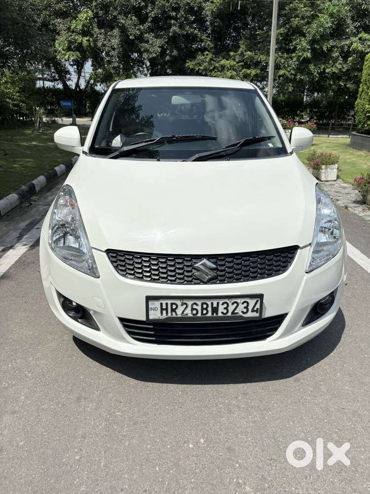Maruti Suzuki Swift LXI Option, 2012, Petrol