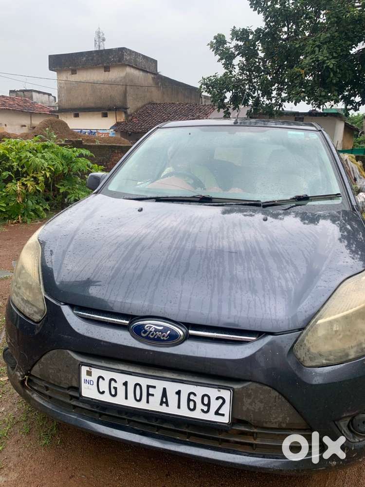 Ford Figo 2010 Petrol 130000 Km Driven