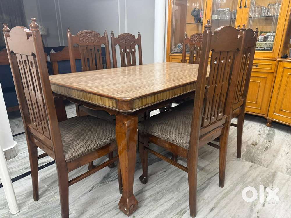 Wooden Dinning table with 6 chairs