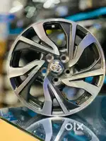 Innova crysta 16 inch dual tone alloy  wheels toyota original set of 4