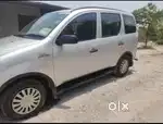 Mahindra Xylo 2016
