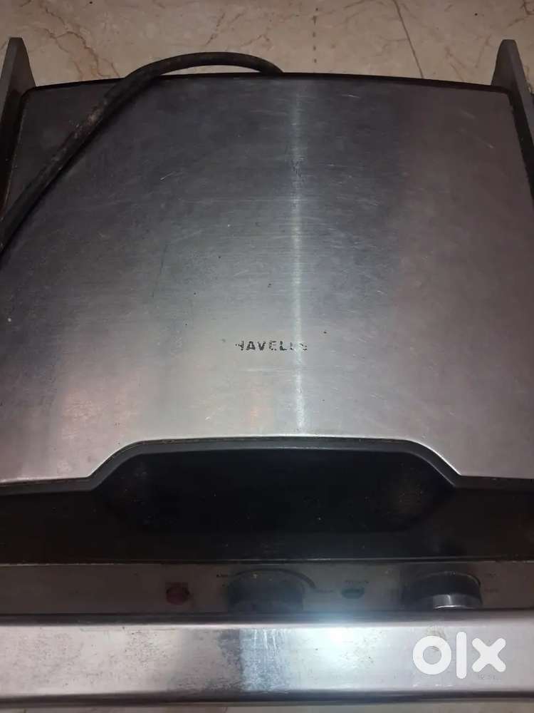 Griller and deep fryer