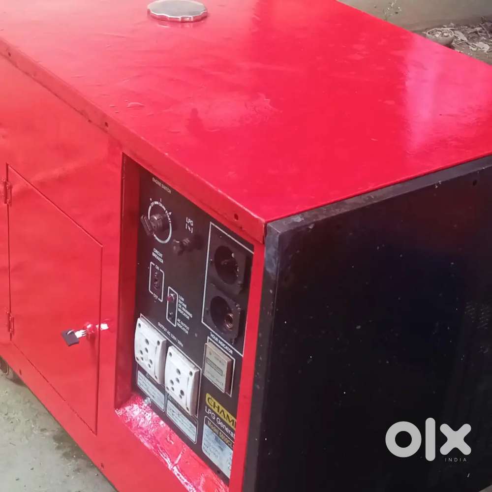 champ  4100   watts silent  self start  petrol  and  gas