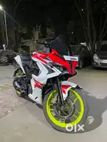 Bajaj rs Pulsar 200