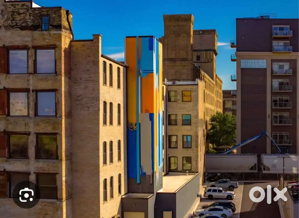 Newly Condition 3bhk with CAR PARKING /MODULE KITCHEN  Resnable rent