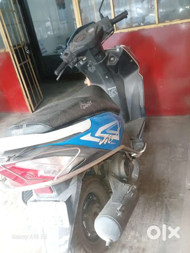Good condition, i have maintained always time to time services.