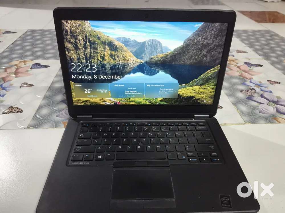 Laptop selling
