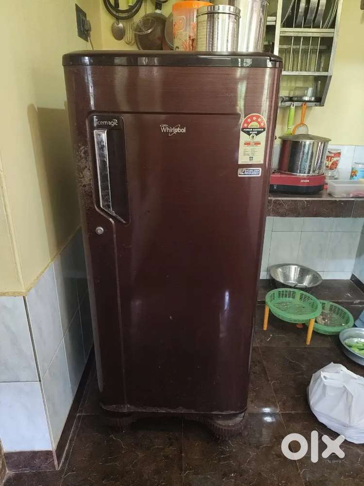Whirlpool  5STAR  174 litre Single door fridge