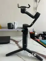 DJI OSMO 6  MOBILE GIMBLE  and DIGITEK DWM 102 WIRELESS MIC