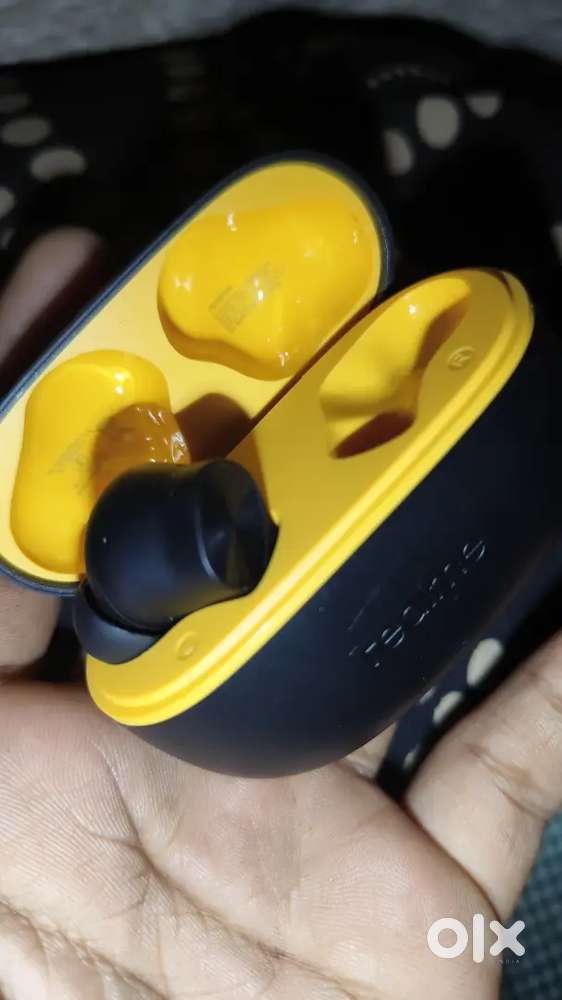 Realme buds 200 lite