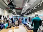 Wanted m/f packing staffs / counter staffs  with 20 k