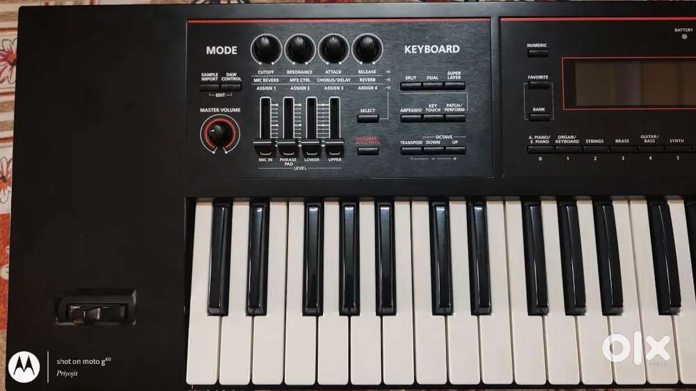 ROLAND XPS-30 KEYBOARD (Black)