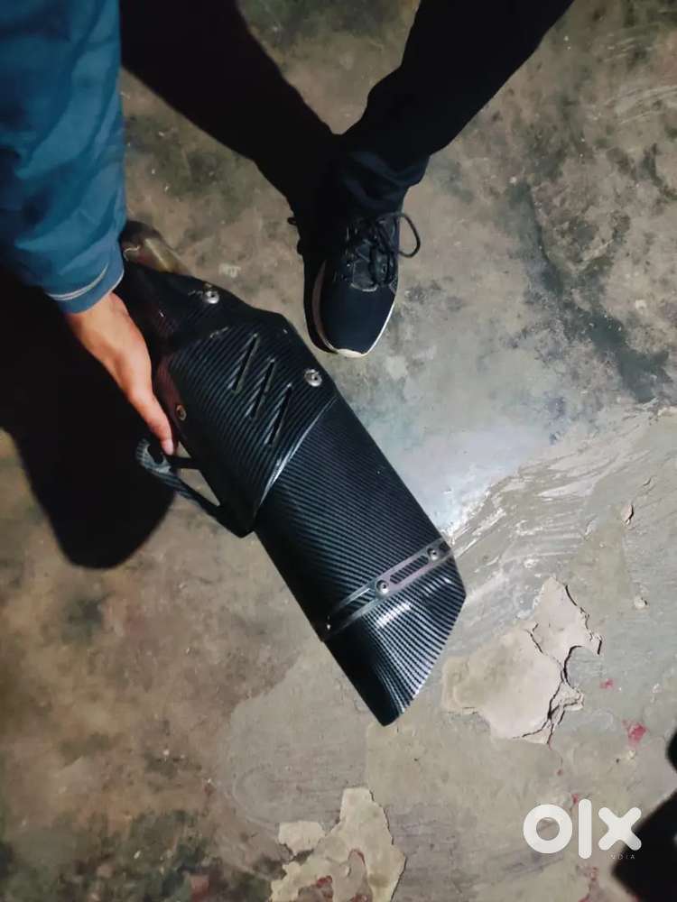 Akroprovic Exhaust and bandpipe