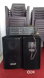 Amplifier and speakers