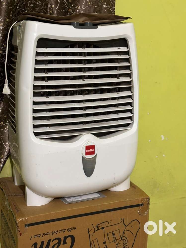 1 year old cooler great condition