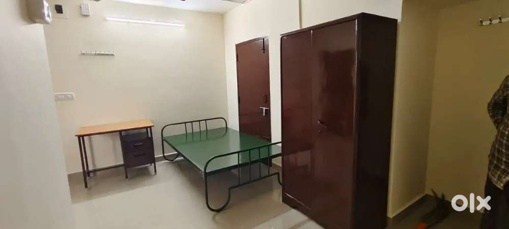 1RK Only for Single Male Bachelor is  available for Rent in Munnekolla