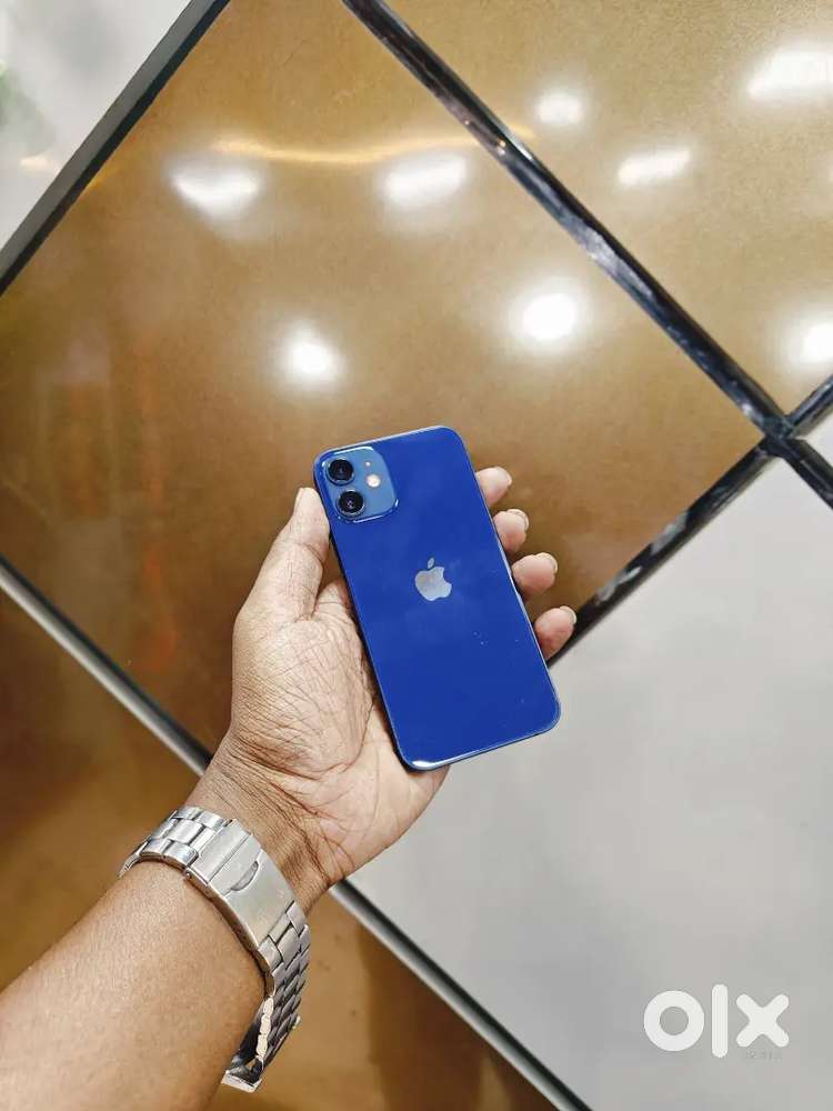 Iphone 12 Mini 5G (64Gb)..75% Battery..