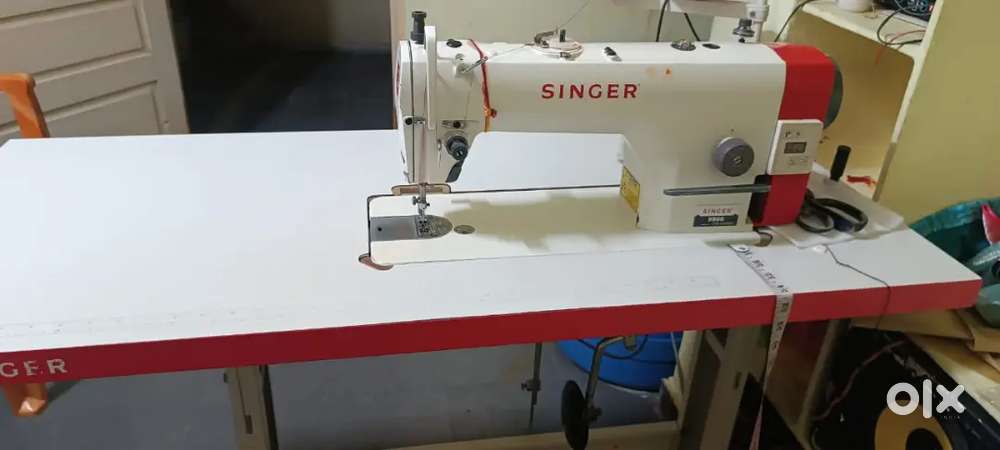 Singer machine 5 months old 18000