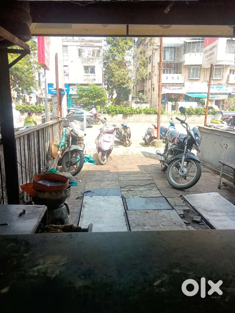 Two wheeler mechanic