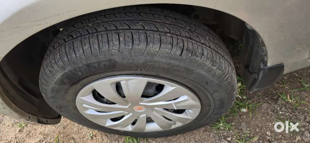 Maruti Suzuki Swift 2012 CNG & Petrol  Well Maintained  Owner