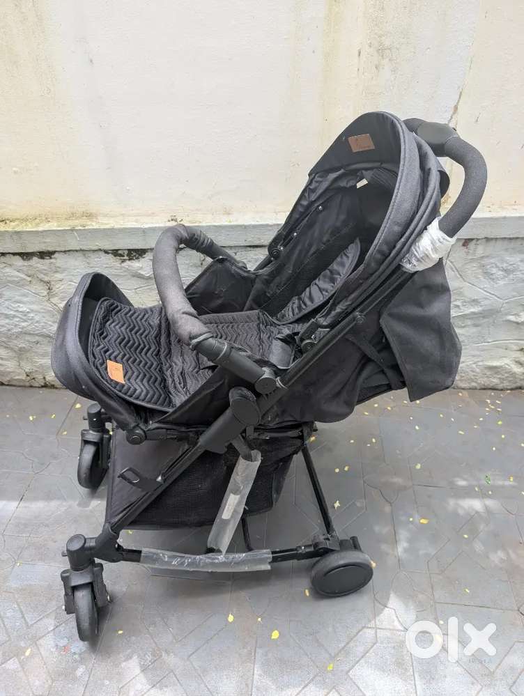 R4Rabbit Kids stroller with 180 degree fold